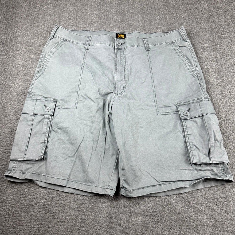Lee Men's Size 40 Extreme Motion Cargo Shorts Gray Casual